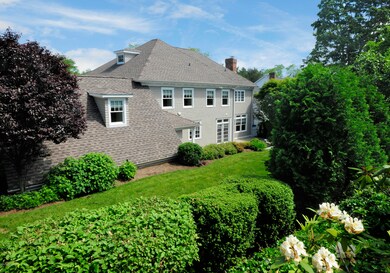 44 Hawthorne St N, Greenwich, CT 06831 - photo 3