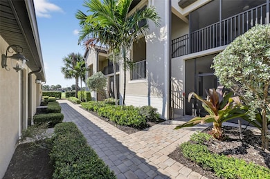 5720 Palmer Cir unit 102, Bradenton, FL 34211 - photo 3