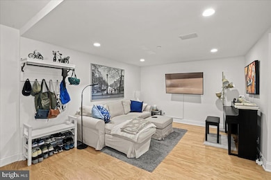 The Broadmoor Cooperative unit L10, Washington, DC 20008 - photo 7