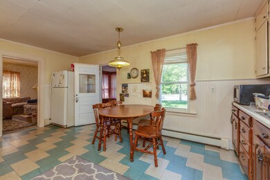 478 Mammoth Rd, Londonderry, NH 03053 - photo 6