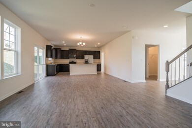 9192 Riverhill Rd, Laurel, MD 20723 - photo 6