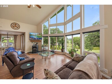 4291 Pioneer Rd, Medford, OR 97501 - photo 5