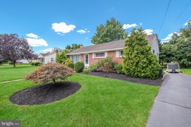 741 Fairmont Rd, Riegelsville, PA 18077 - photo 2