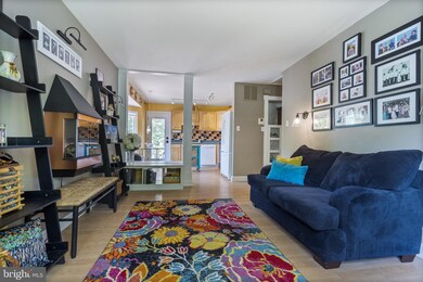 933 Kinhart Ct, Severna Park, MD 21146 - photo 4