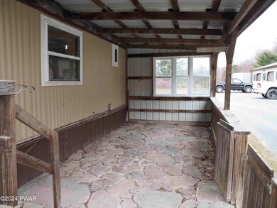 158C Tuthill Rd, Waymart, PA 18472 - photo 6