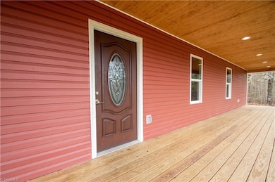 3323 Wall Rd, Greensboro, NC 27407 - photo 4