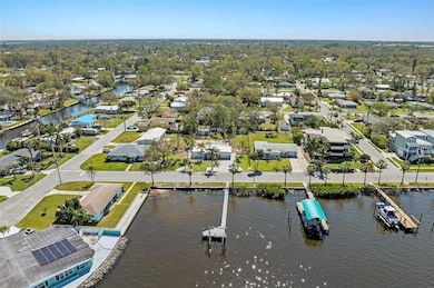 2014 Riverside Dr E, Bradenton, FL 34208 - photo 4