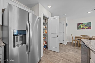 3101 Tatlock Way unit E, Greenville, NC 27834 - photo 6