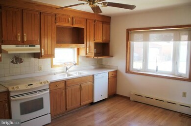 88 Mellor Ave, Catonsville, MD 21228 - photo 2