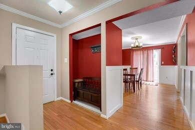 15629 Ambiance Dr, North Potomac, MD 20878 - photo 4