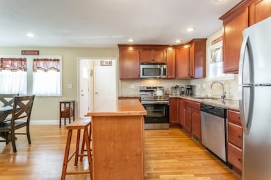 36 Orchard St, Raynham, MA 02767 - photo 6