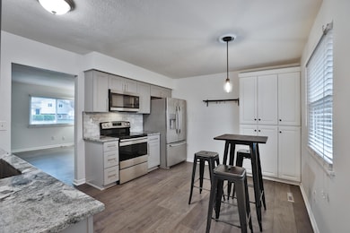 3451 Halpern St, Columbus, OH 43230 - photo 6