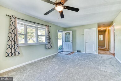 1160 N State St, Pottstown, PA 19464 - photo 5