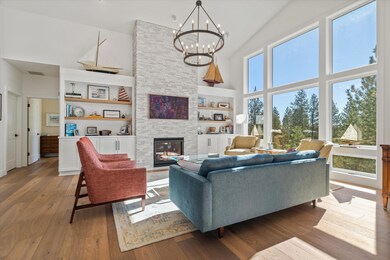 3085 NW Blodgett Way, Bend, OR 97703 - photo 4