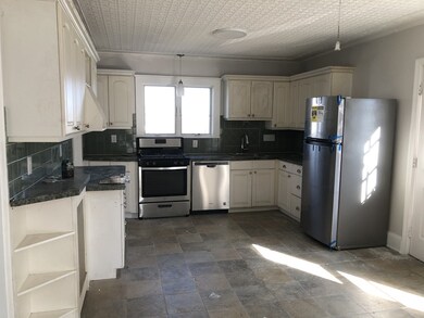 510 Beach St unit 2, Revere, MA 02151 - photo 4