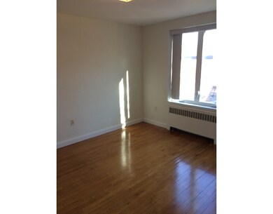 42 Dean Rd unit 5, Brookline, MA 02445 - photo 2