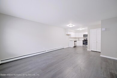 30 Gardenia Ln unit 97, Staten Island, NY 10314 - photo 3