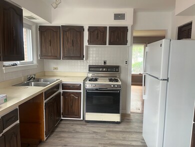 1927 Manchester Ave, Westchester, IL 60154 - photo 3