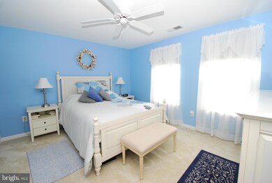 11812 Eton Manor Dr unit 303, Germantown, MD 20876 - photo 7