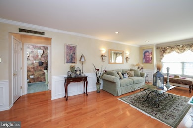 32 Hearthstone Ln, Marlton, NJ 08053 - photo 2