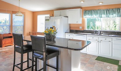 564 Canyon Dr, East Wenatchee, WA 98802 - photo 4