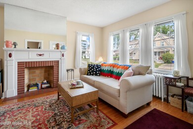 45 Meadowlawn Ave, Troy, NY 12180 - photo 4