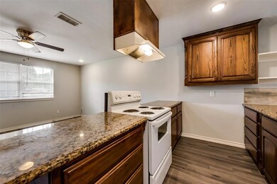 1239 Briarwood Dr, Mesquite, TX 75149 - photo 7