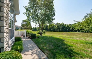 7155 Meadowsweet Ln, Shawnee, KS 66227 - photo 5