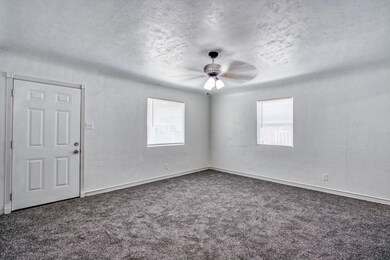 7561 Taxco Dr, El Paso, TX 79915 - photo 3