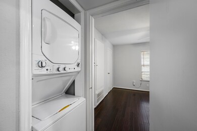 1710 Indiana St unit 11, Houston, TX 77006 - photo 5