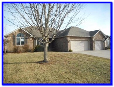 620 Maplewood Hills Dr, Nixa, MO 65714 - photo 2