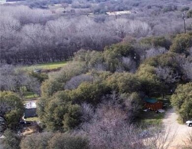 1090 Sterling Ln, Azle, TX 76020 - photo 5