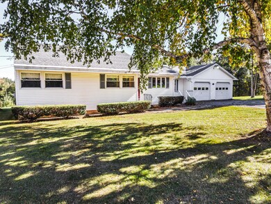 962 River Ave, Gardiner, ME 04345 - photo 2