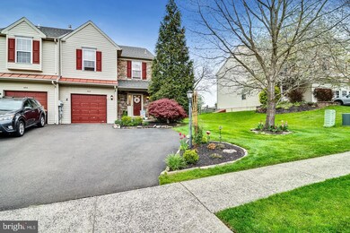 494 Berkshire Dr, Souderton, PA 18964 - photo 2