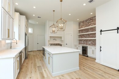 512 E 28th St, Houston, TX 77008 - photo 7