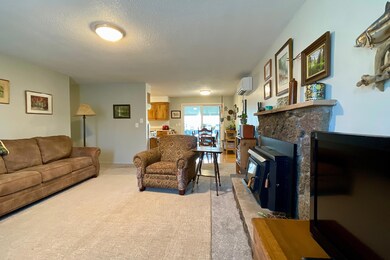 779 NW Carol Dr, Grants Pass, OR 97526 - photo 7