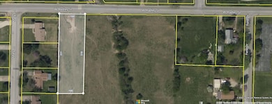 640 W Hadley St, Aurora, MO 65605 - photo 4