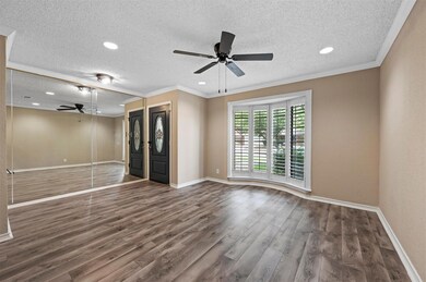 852 San Marcos Ln, Bedford, TX 76021 - photo 5