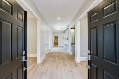 502 Briar Hill Dr, Houston, TX 77042 - photo 3