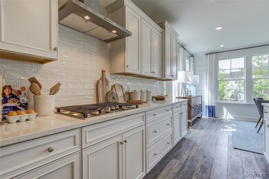 Builder images of a previously built decorated model, finishes, available options and layout can differ in actual home