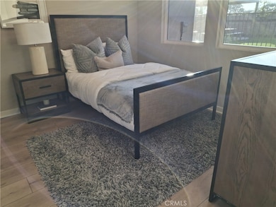 109 S Laxore St unit 303, Anaheim, CA 92804 - photo 2