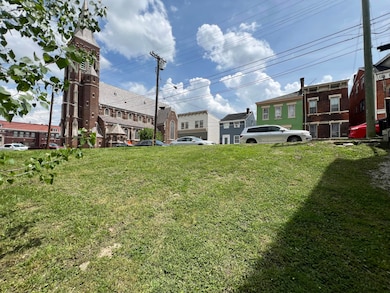 656 W Pike St, Covington, KY 41011 - photo 4