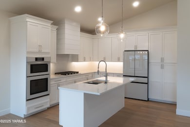 2009 Gala Ave, Yakima, WA 98903 - photo 2