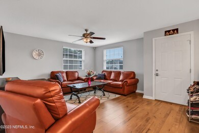 8913 Erin Ct, Jacksonville, FL 32216 - photo 3