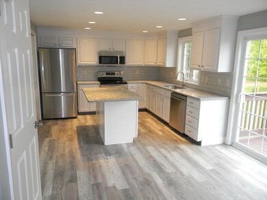 357 E River St, Orange, MA 01364 - photo 5