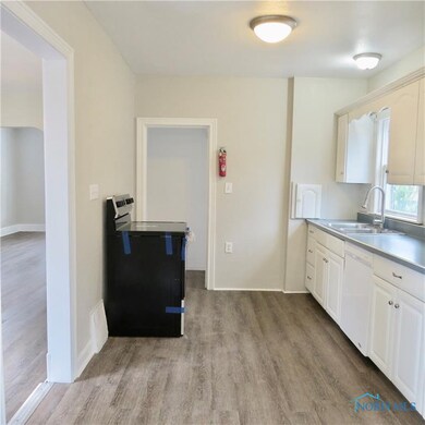 4139 Commonwealth Ave, Toledo, OH 43612 - photo 4