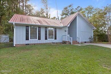 12 Lakewood Ct, Jacksonville, NC 28546 - photo 2