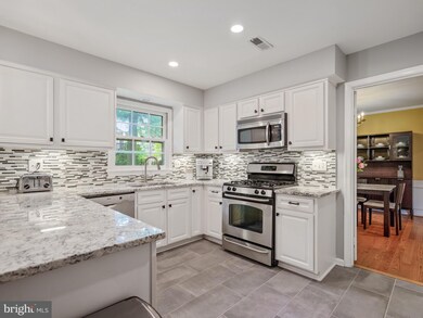 17617 Gatsby Terrace, Olney, MD 20832 - photo 4