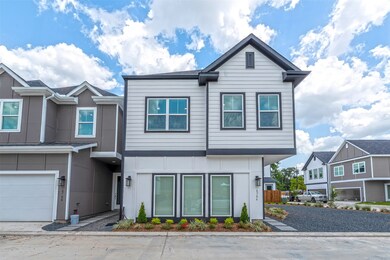 8414 Berry Green Ln, Houston, TX 77022 - photo 2