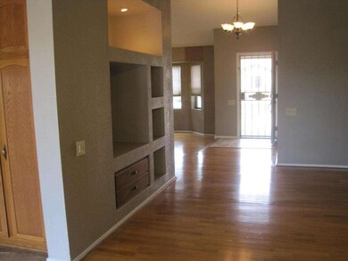 5347 E ELLIS
